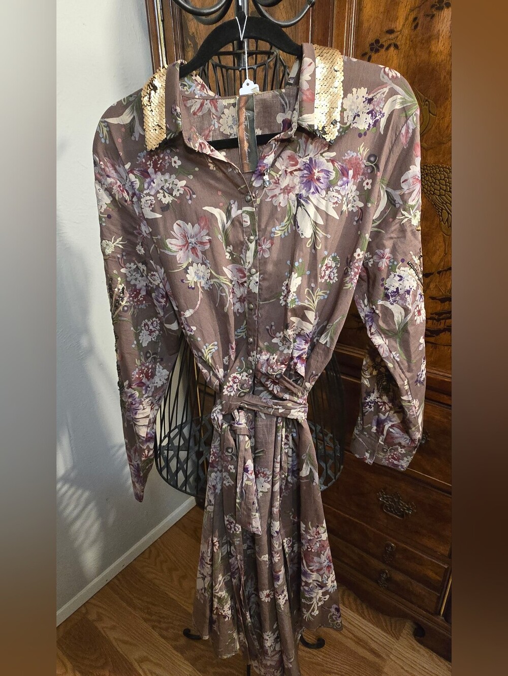 Aratta Floral Long-Sleeve highlow Sequin Collar Top/duster Sz L